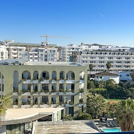 Bright Spacious With Free Parking In By Adesa Διαμέρισμα Golem (Tirana)